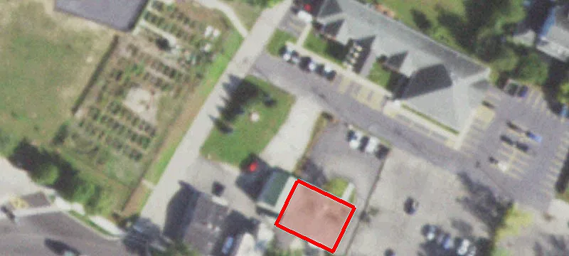 64 Grand Ave