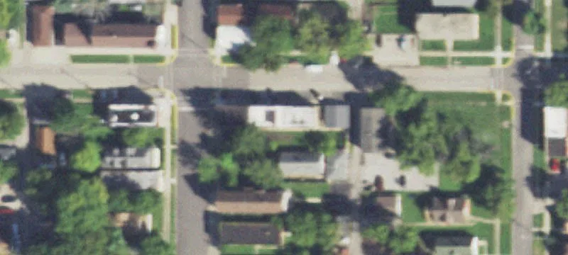 1301 Victoria Ave