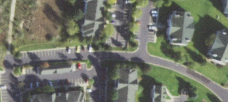 4 Seasons Blvd