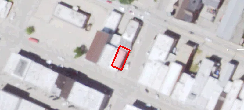 100 Main St
