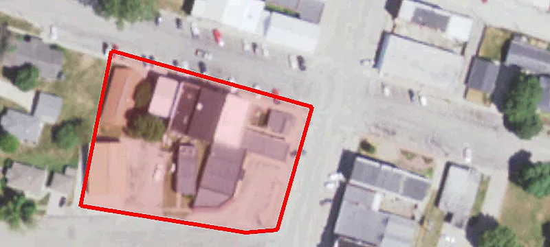 101 Main St