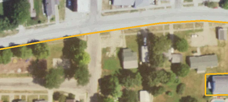 122 Main St
