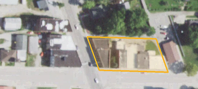105 Chicago St