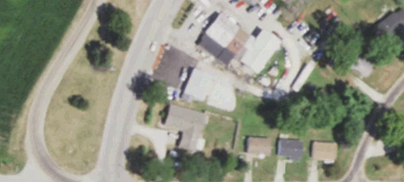 526 Commercial Dr