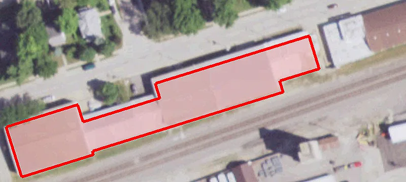 401 Main St