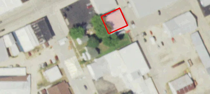 205 Walnut Ave