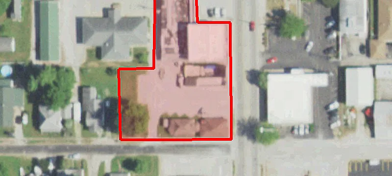 118 Main St