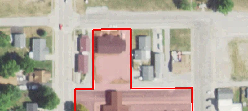 105 Es Main St