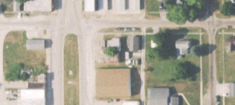 305 Main St