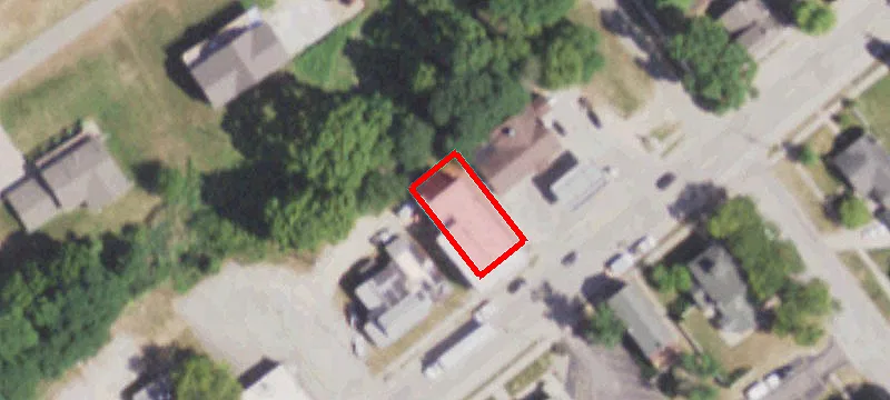 206 Main St