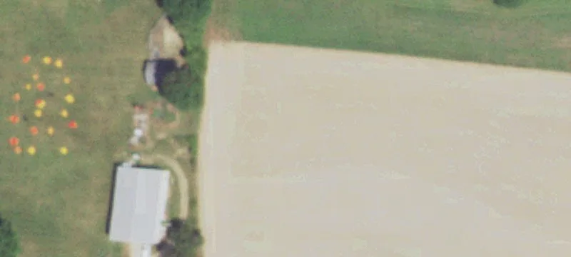 950 County Rd 1800th N