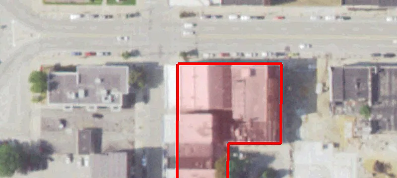106 Main St