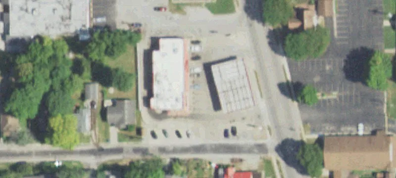 502 Main St