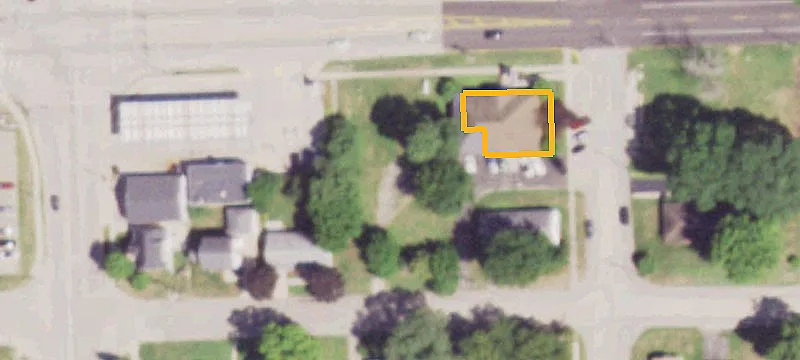 120 Blackhawk Dr