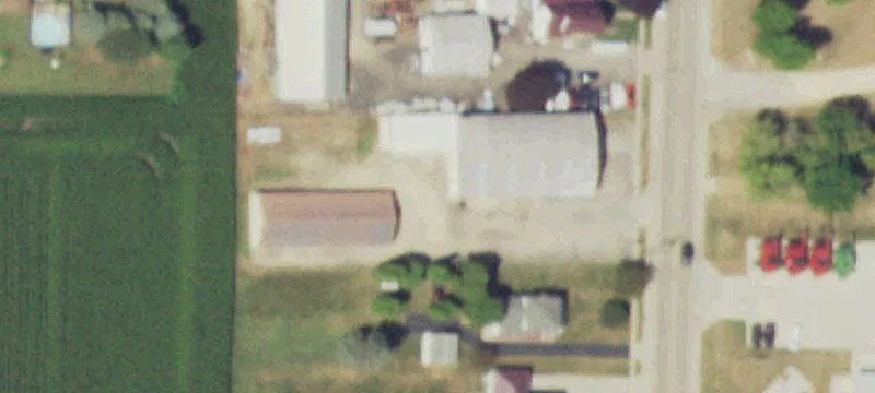 915 Division Ave