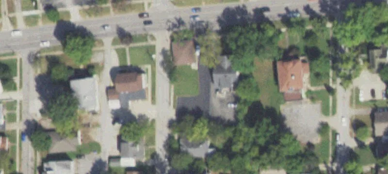 609 Main St