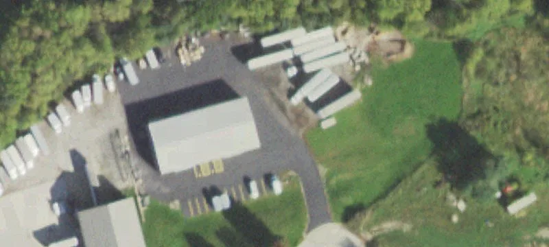 3205 Lakeside Ct