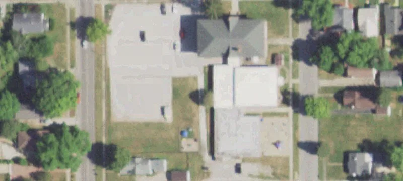 302 Roselawn St