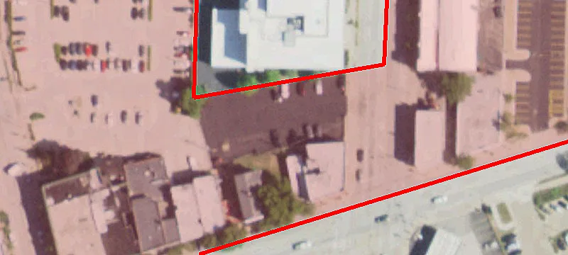 6 12th N Main St