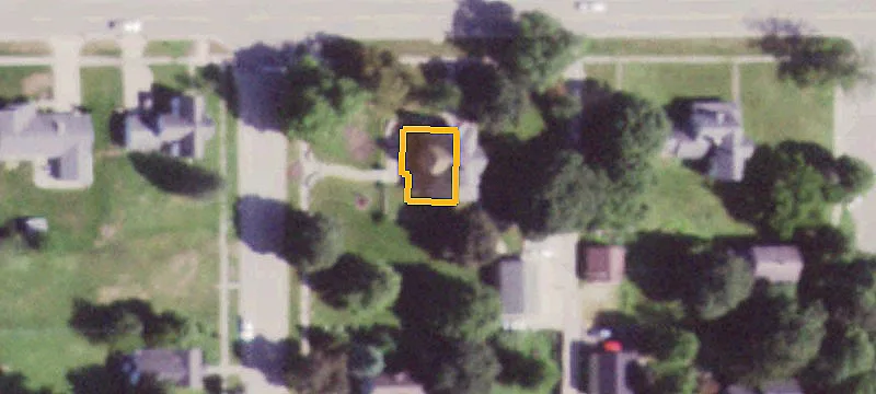 110 Roosevelt Rd