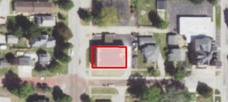 402 Sangamon Ave