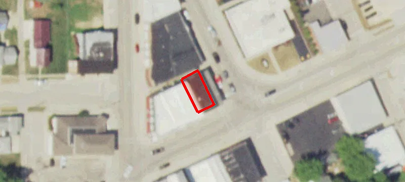 101 Main St