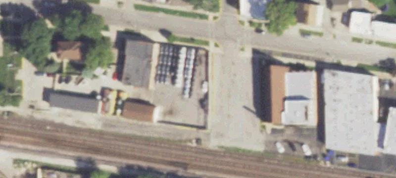 2208 Main St