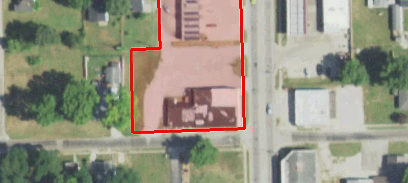 1102 Main St