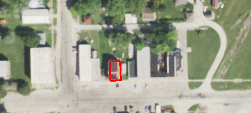 215 Main St