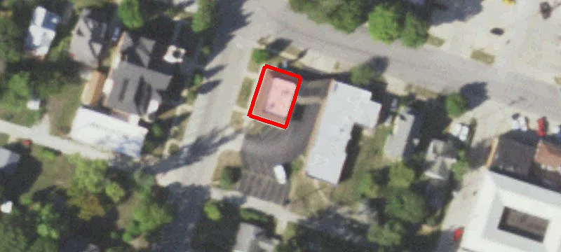 140 Ctr St