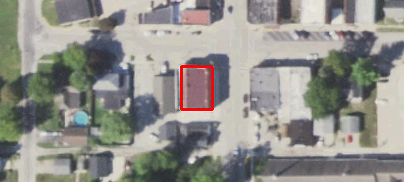 101 Main St