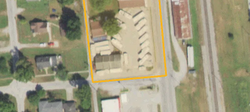 105 Douglas St
