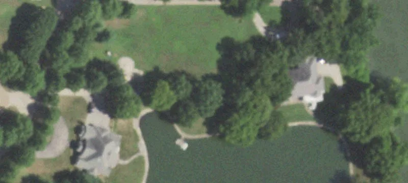 4 Lakeway Dr