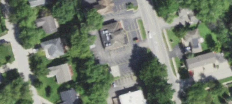 1320 Main St
