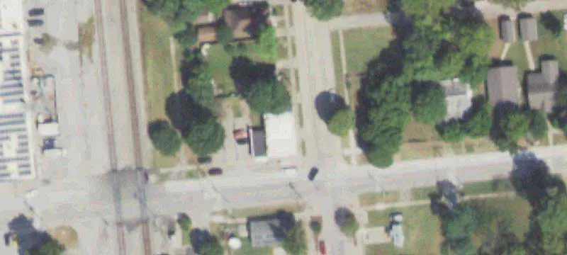 110 Oak St