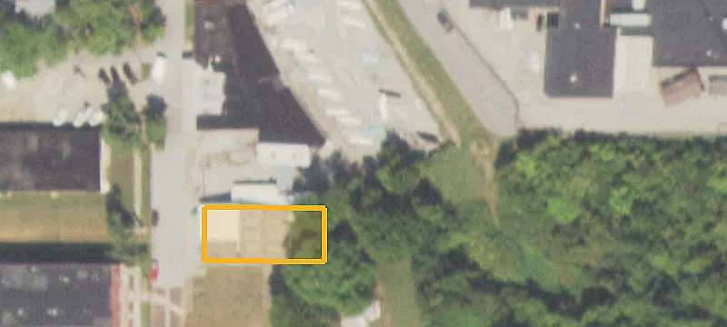 1001 Walnut St