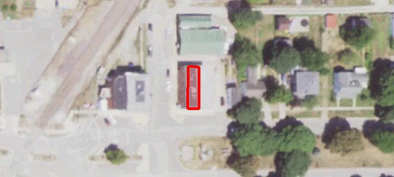 105 Main St