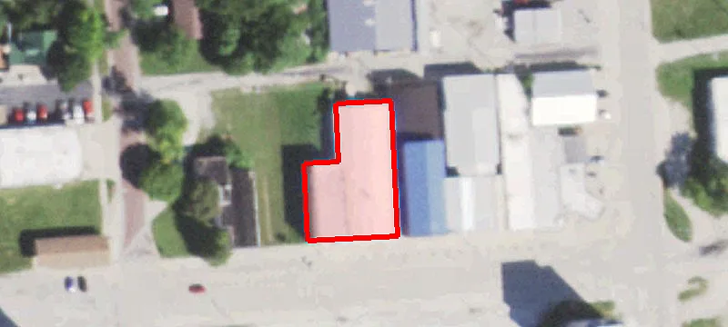 33 Main St