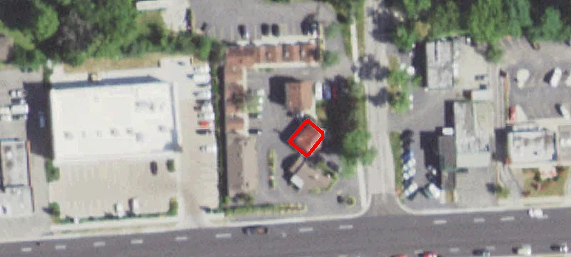 600 Ogden Ave