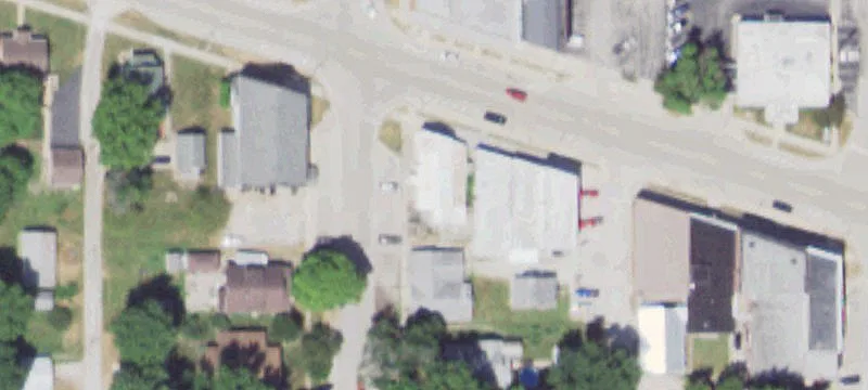 325 Frnt St