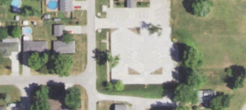 120 Pkwy Dr