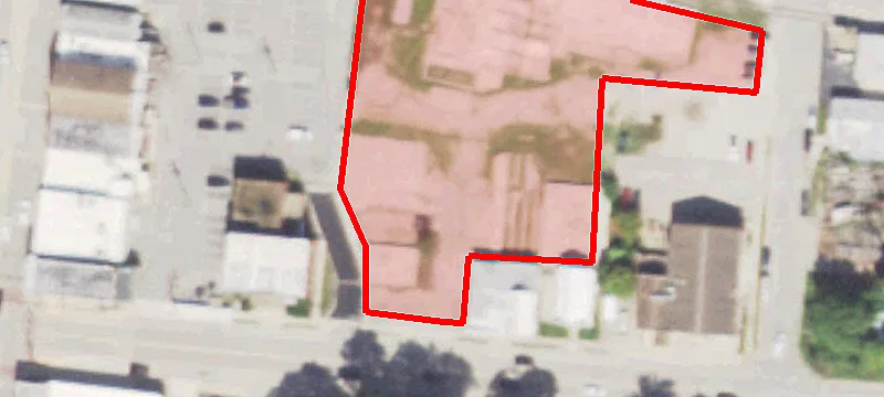 121 Van Emmon St