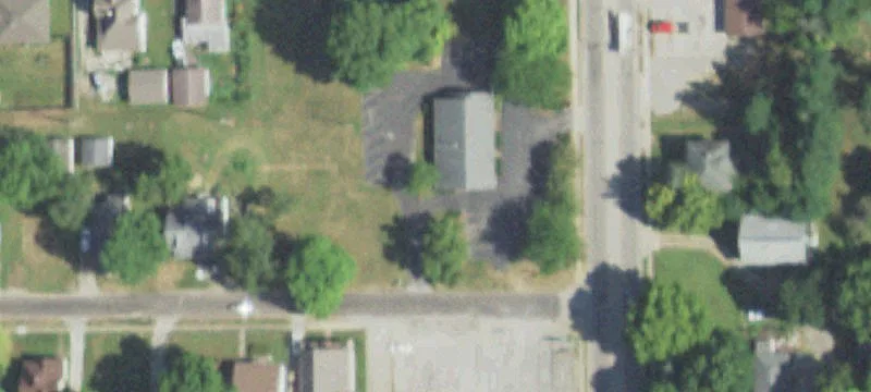 302 Main St
