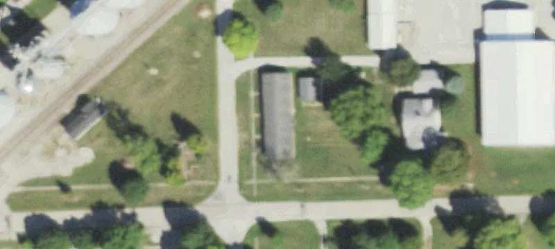 100 Hunt St