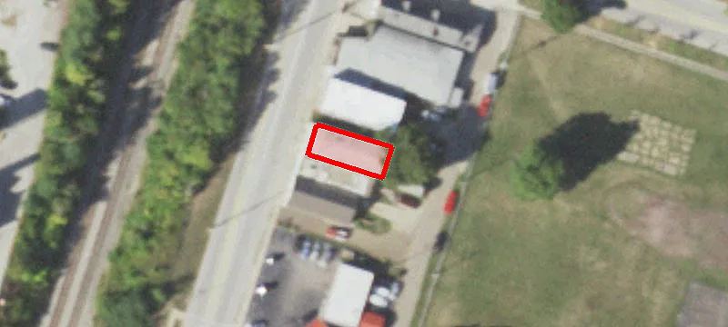 129 Railroad Ave