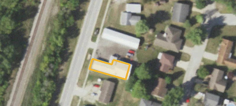 809 Railroad Ave