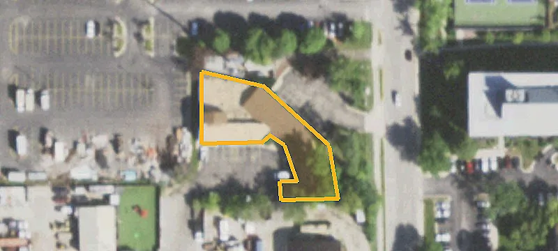300 Carlton Ave