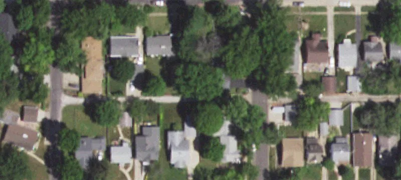 1606 Edwards St