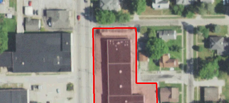 201 Main St