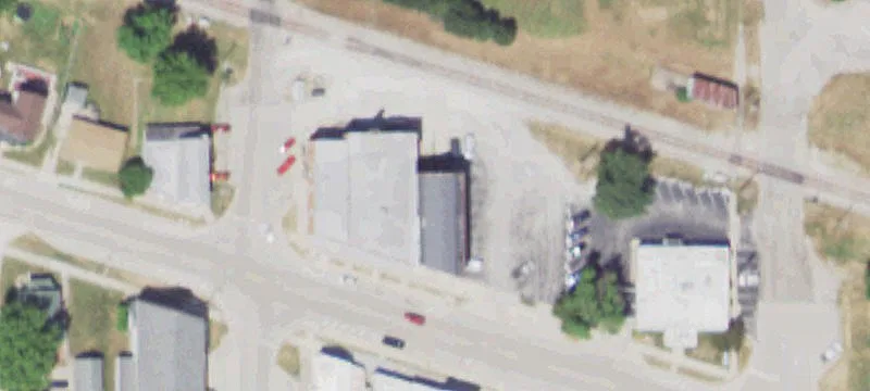 320 Frnt St